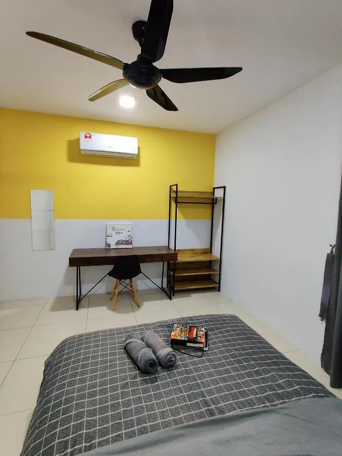 Kt'S Homestay- Corner Unit - Manhattan Ipoh Water Park- Station 18 Malaysia