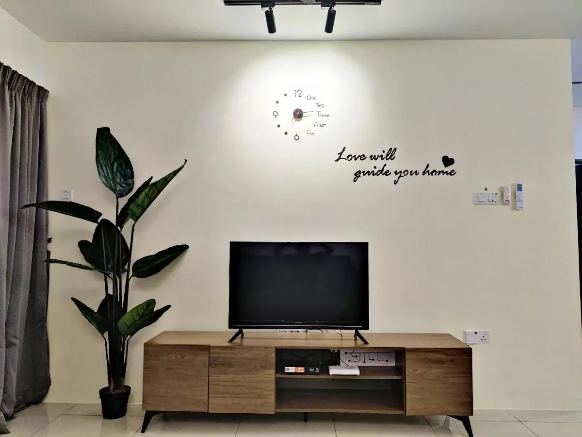 Kt'S Homestay- Corner Unit - Manhattan Ipoh Water Park- Station 18 0*,