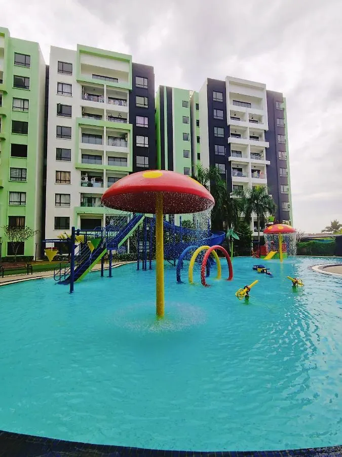 Apartment Kt'S Homestay- Corner Unit - Manhattan Ipoh Water Park- Station 18